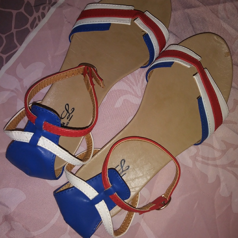 Shoes/Sandals